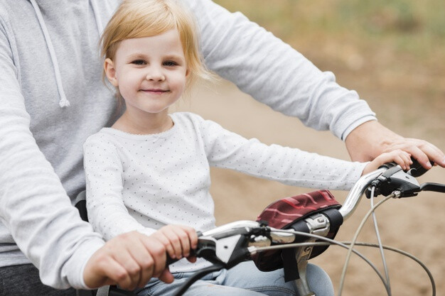 Uitvaart Inside - Papa, heb jij vandaag dode mensen aangeraakt?